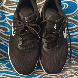 Nike Men's Black Athletic Shoes